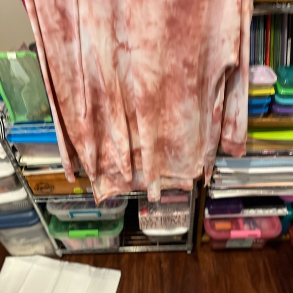 Rust/cream lightweight hoodie - Picture 2 of 4